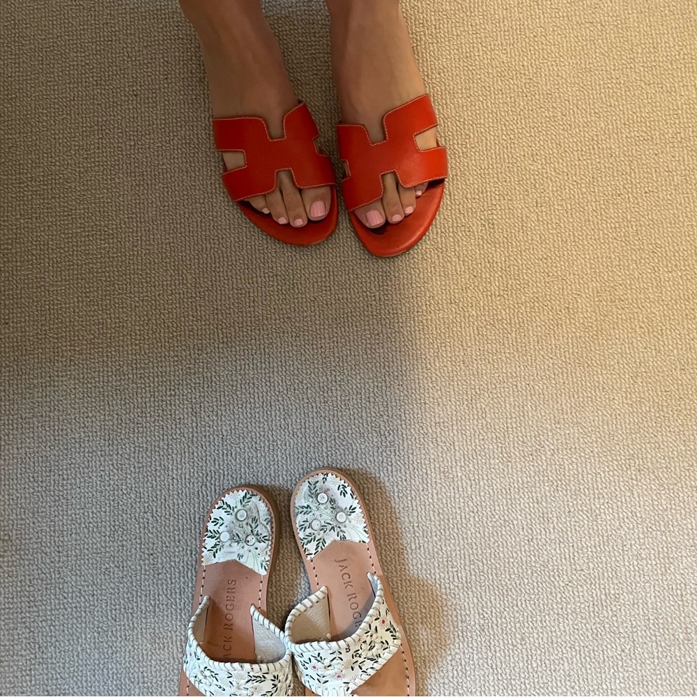 Tuckernuck French Sole H sandals size 7